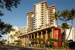 Queen Kapiolani Hotel