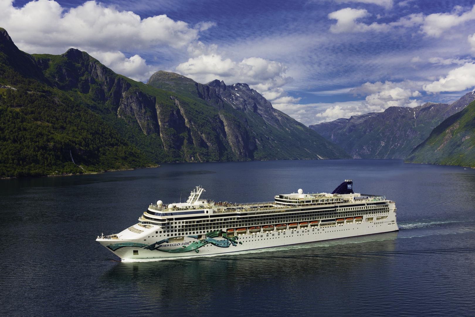 14-day Cruise to from San Diego, California on Norwegian Jade